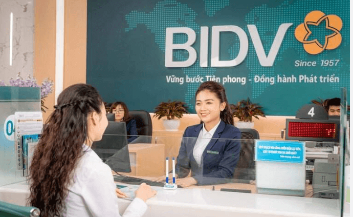 Các gói vay trả góp cho người 18 tuổi